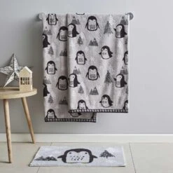 Cosy Penguin Christmas Bath Towel Pair Grey