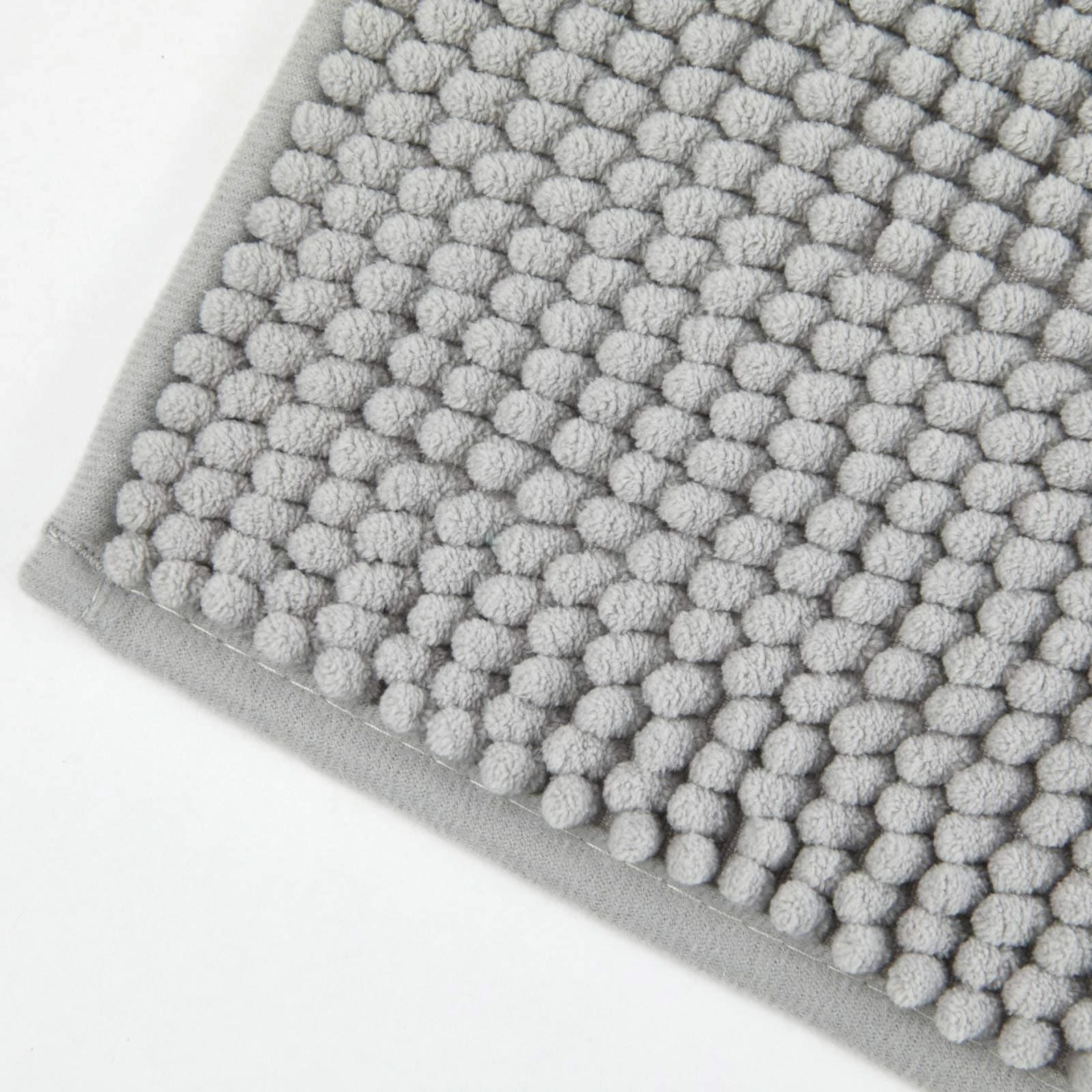 Noodle Non-Slip Chenille Bath Mat Silver 5 Noodle Non-Slip Chenille Bath Mat Silver - Image 3