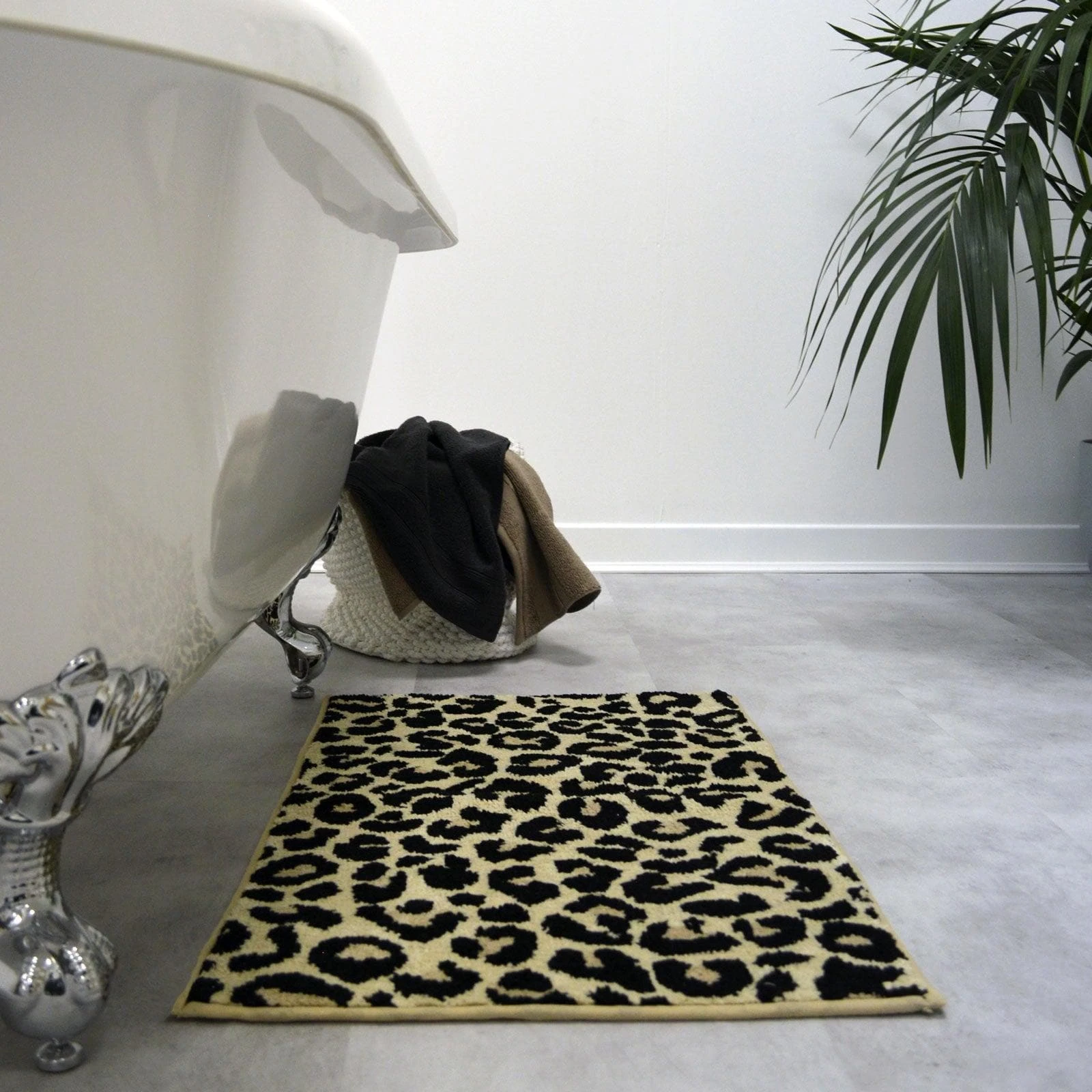 Allure Leopard Print Non-Slip Bath Mat Brown 5 Allure Leopard Print Non-Slip Bath Mat Brown - Image 3
