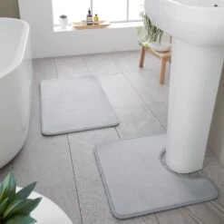 Anti-Bacterial Bath & Pedestal Mat Set Silver
