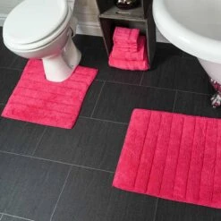 Allure Linear Rib Cotton Bath & Pedestal Mat Set Hot Pink