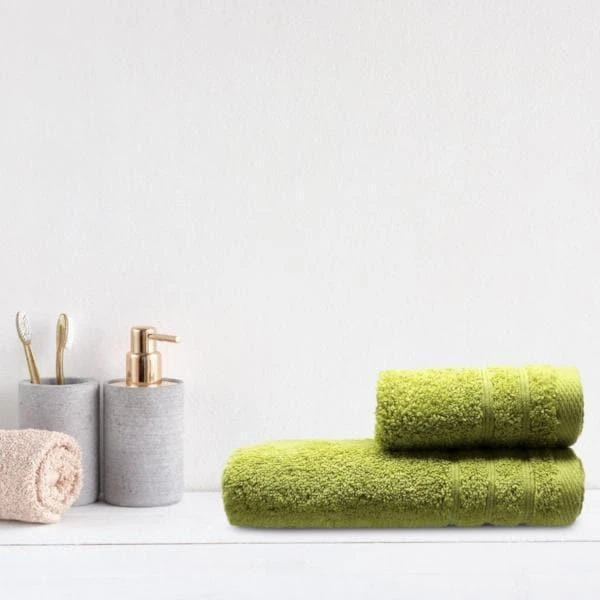 Ideal Crieff Apple Green 100% Cotton Towels 3 Ideal Crieff Apple Green 100% Cotton Towels