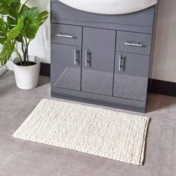 Furn Bobble Anti-Slip Cotton Bath Mat Ivory