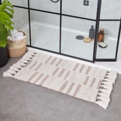 Tassel Stitch Cotton Bath Mat Pecan
